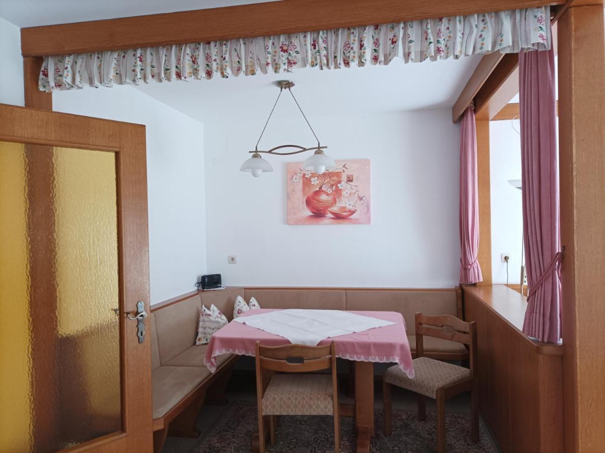 Fruehstueckspension-Appartementhaus Wasserer Bad Kleinkirchheim Kültér fotó