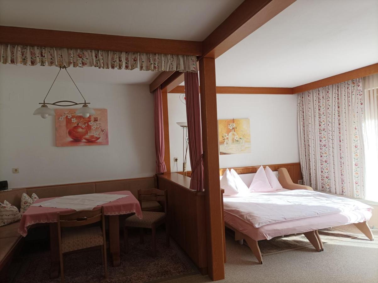 Fruehstueckspension-Appartementhaus Wasserer Bad Kleinkirchheim Kültér fotó