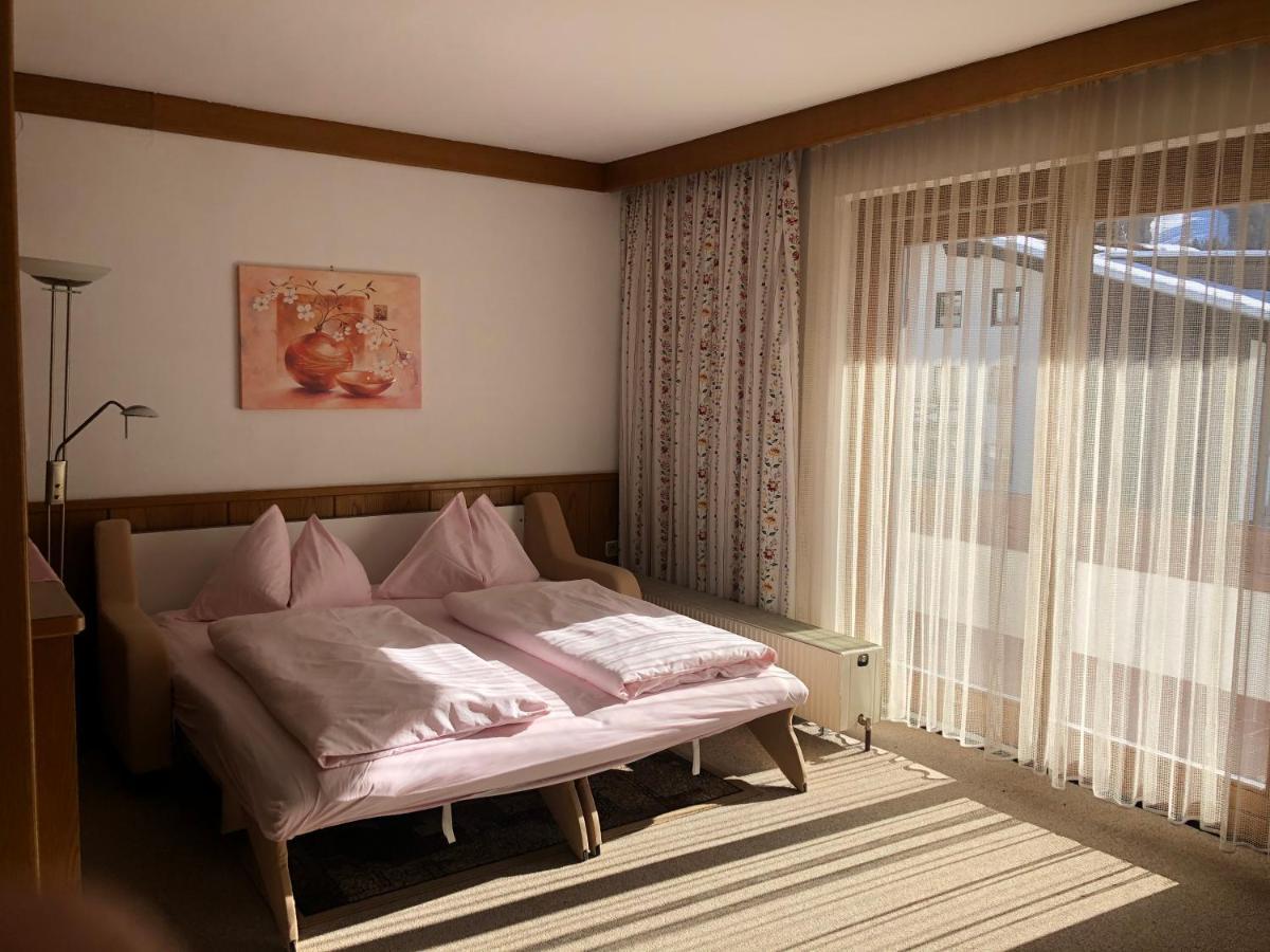 Fruehstueckspension-Appartementhaus Wasserer Bad Kleinkirchheim Kültér fotó