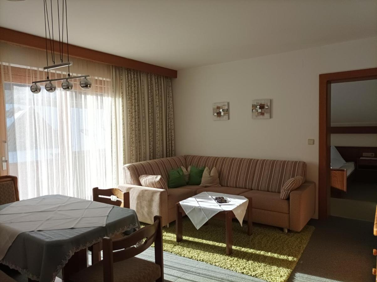 Fruehstueckspension-Appartementhaus Wasserer Bad Kleinkirchheim Kültér fotó