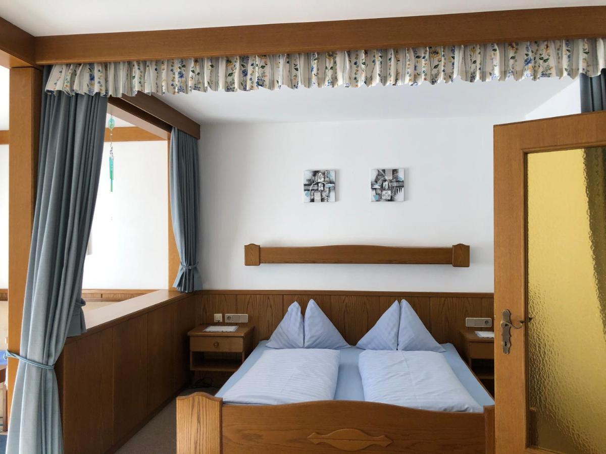 Fruehstueckspension-Appartementhaus Wasserer Bad Kleinkirchheim Kültér fotó