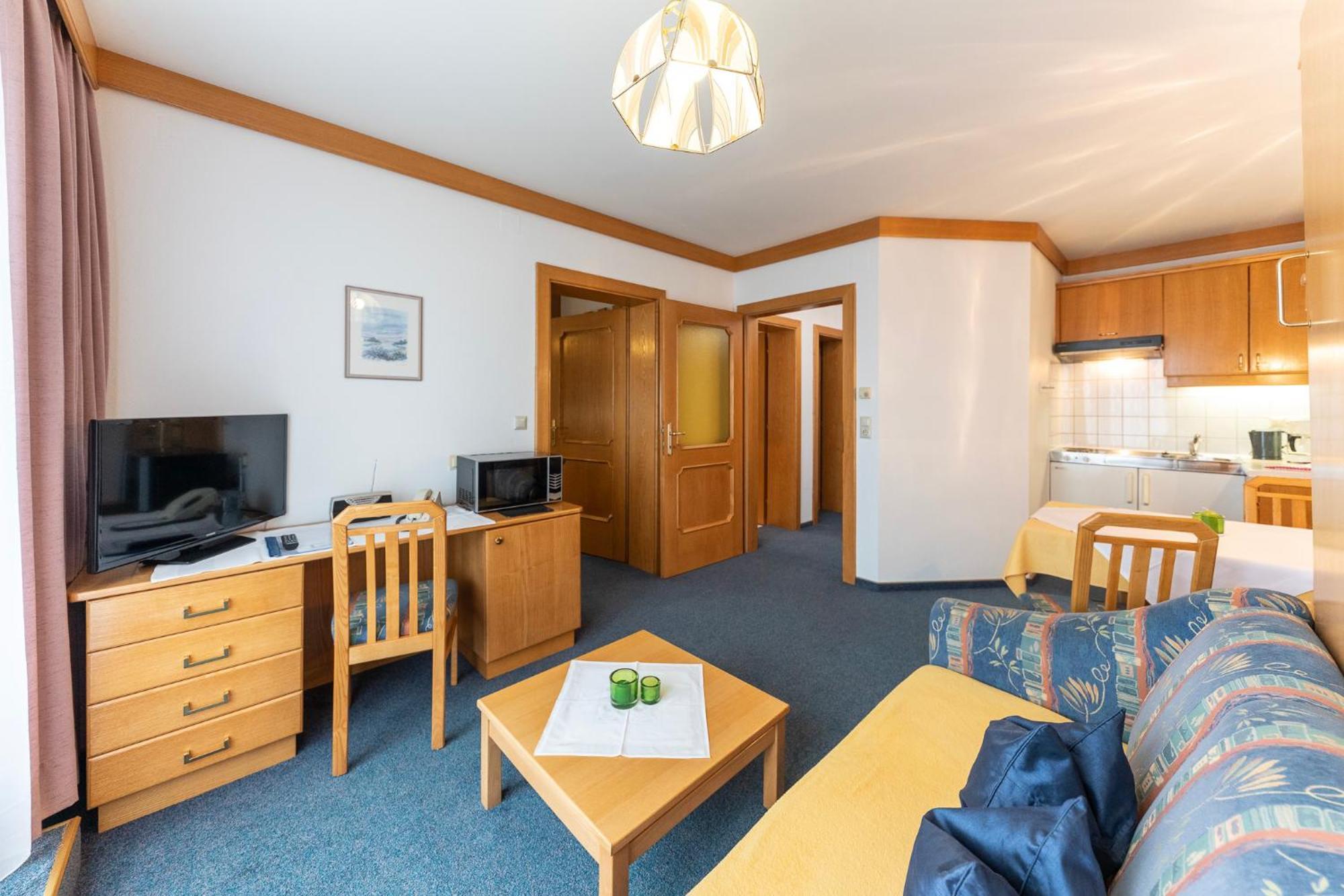 Fruehstueckspension-Appartementhaus Wasserer Bad Kleinkirchheim Kültér fotó