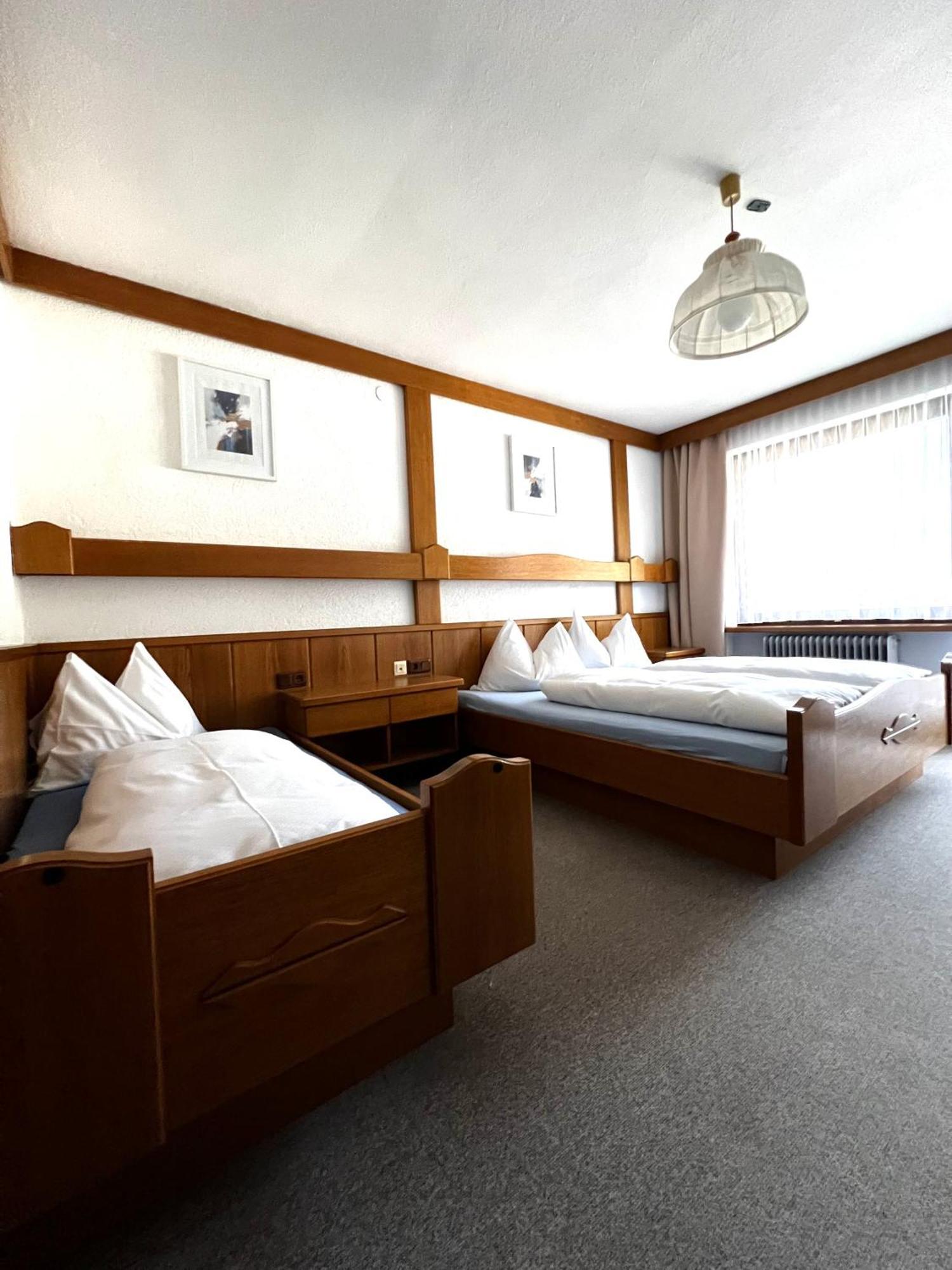 Fruehstueckspension-Appartementhaus Wasserer Bad Kleinkirchheim Kültér fotó