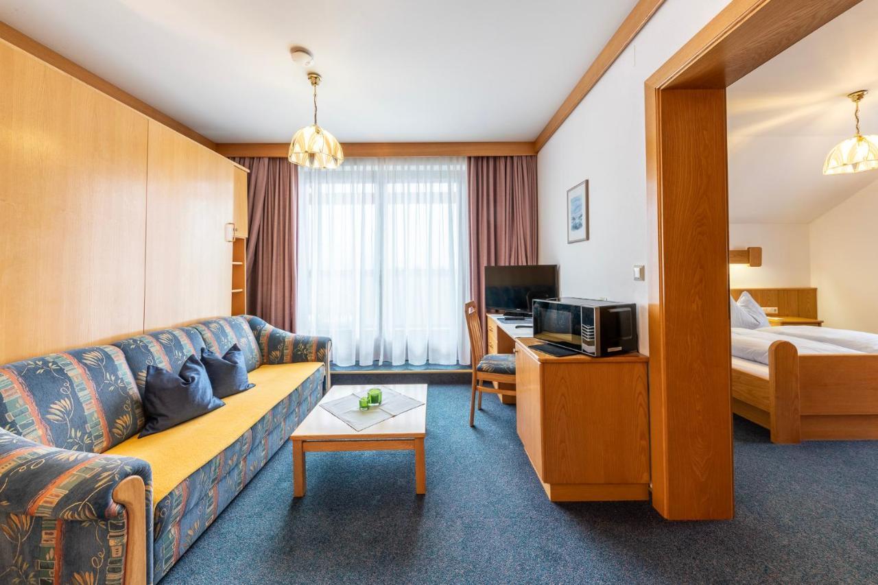 Fruehstueckspension-Appartementhaus Wasserer Bad Kleinkirchheim Kültér fotó