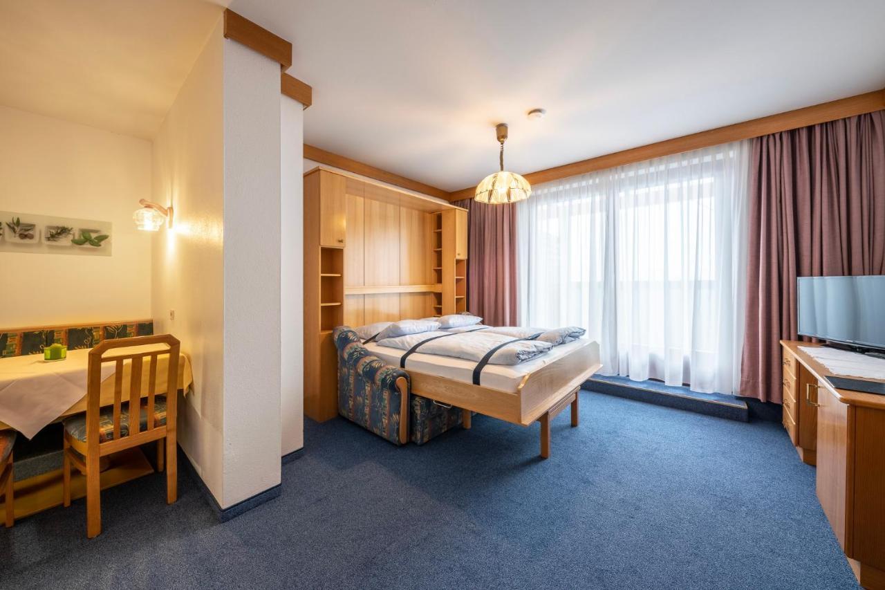 Fruehstueckspension-Appartementhaus Wasserer Bad Kleinkirchheim Kültér fotó