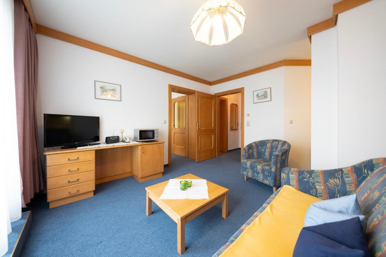 Fruehstueckspension-Appartementhaus Wasserer Bad Kleinkirchheim Kültér fotó
