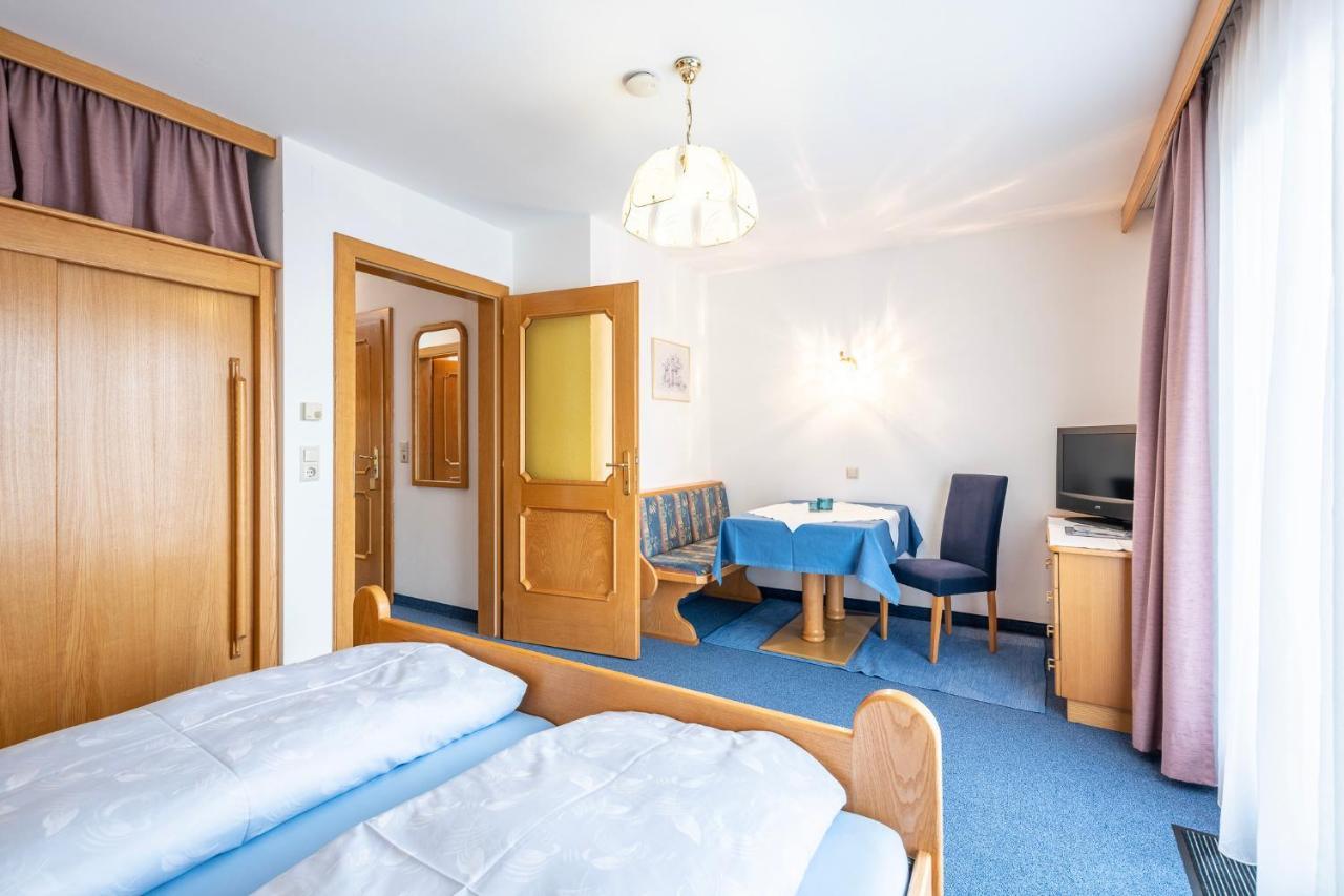 Fruehstueckspension-Appartementhaus Wasserer Bad Kleinkirchheim Kültér fotó